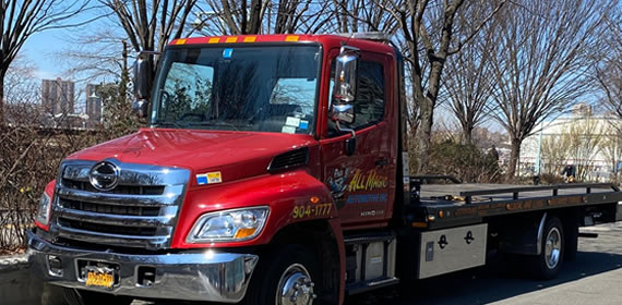 Emergency Towing Hudson St New York